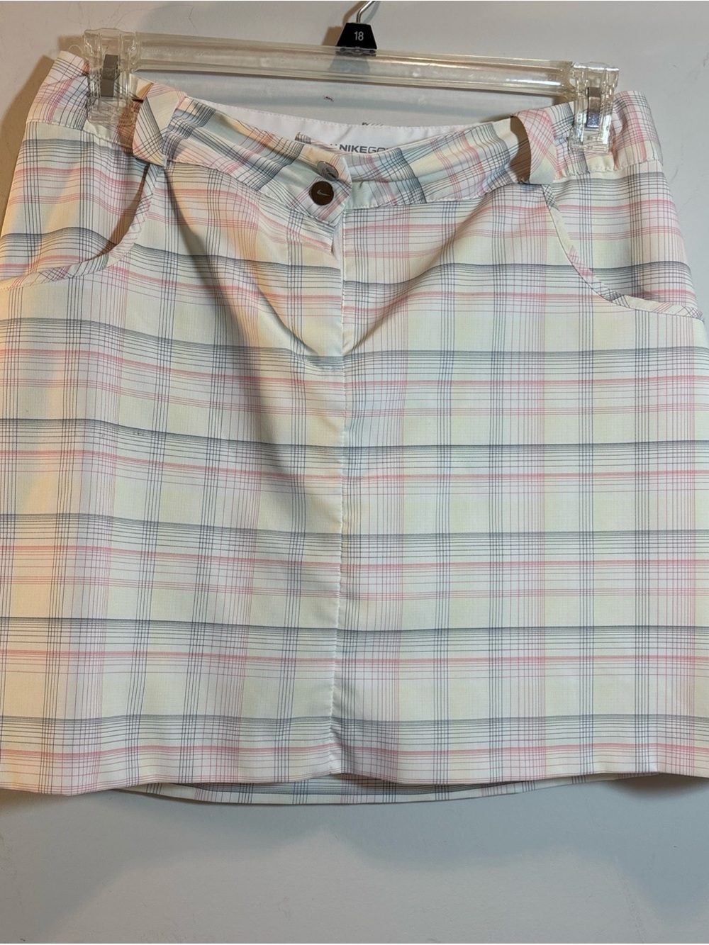 Nike Women’s Pastel Plaid Skort - White/Pink. 634